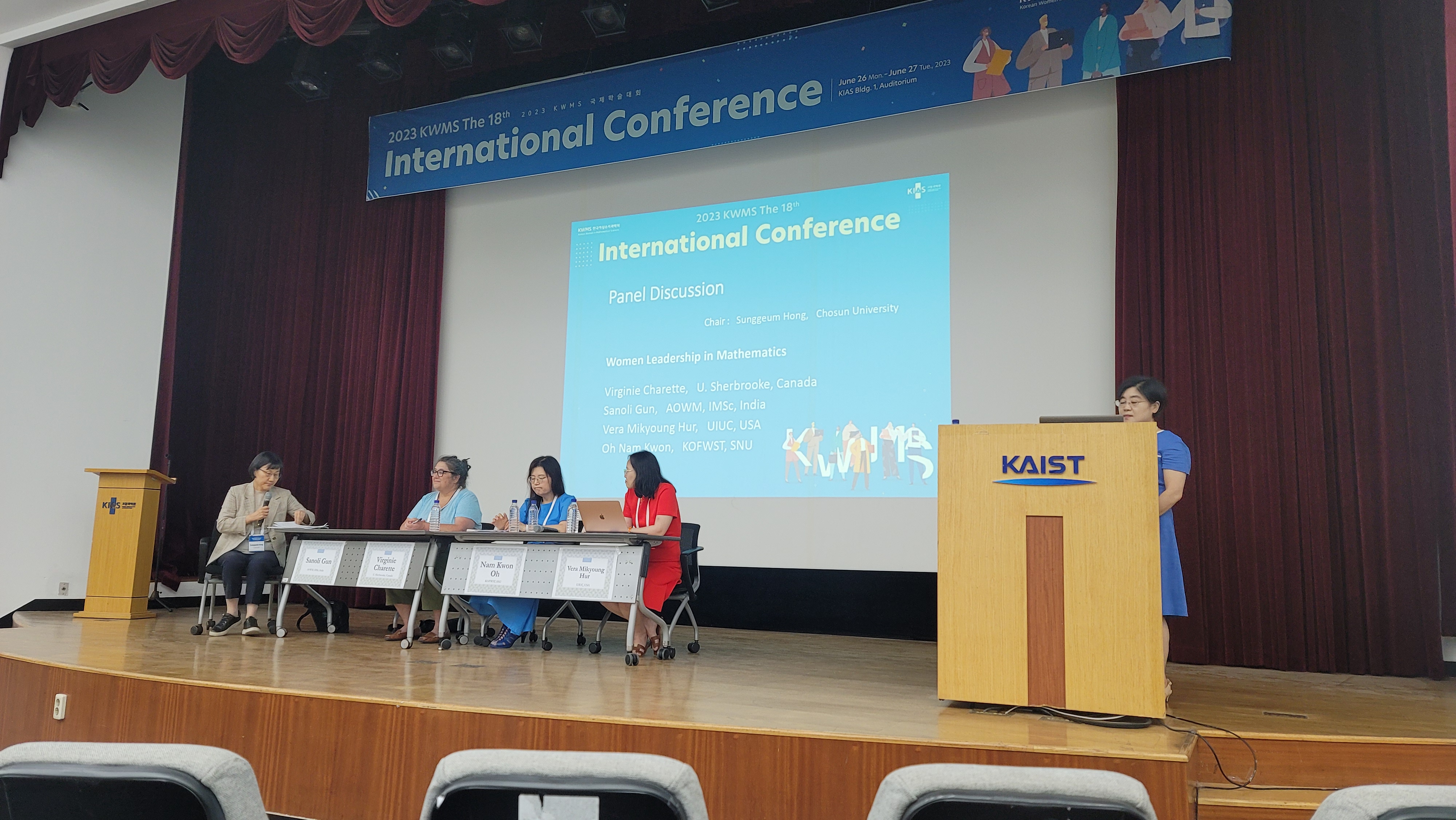 Pannel Discussion.jpg